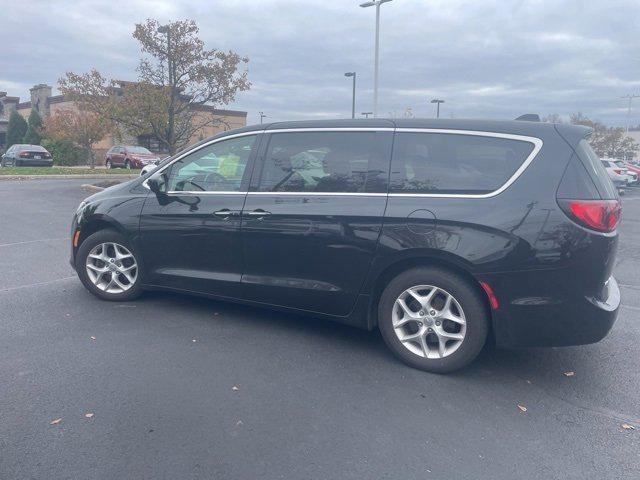 used 2019 Chrysler Pacifica car, priced at $18,869