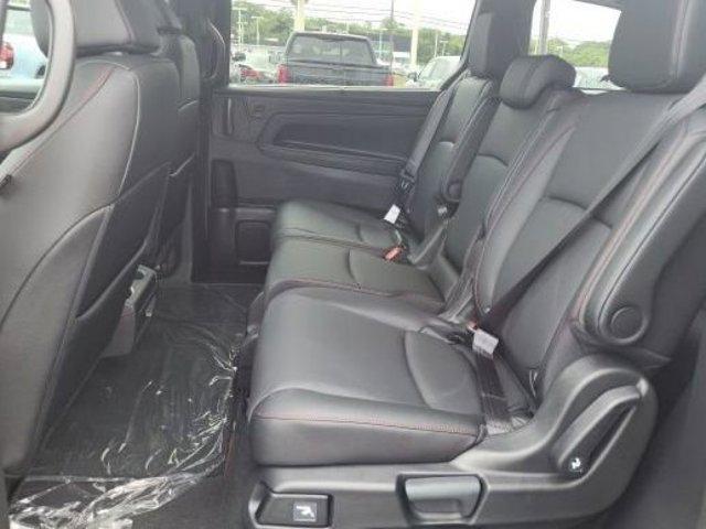 new 2026 Honda Odyssey car, priced at $45,297