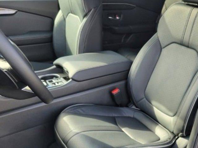 new 2025 Honda Pilot car, priced at $54,710