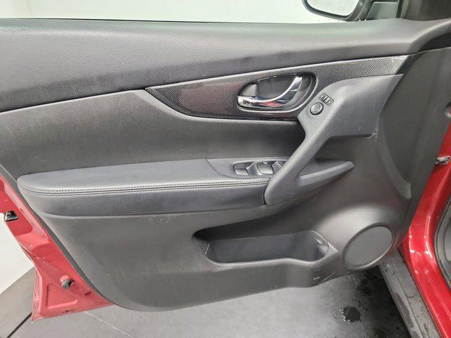 used 2015 Nissan Rogue car, priced at $6,567