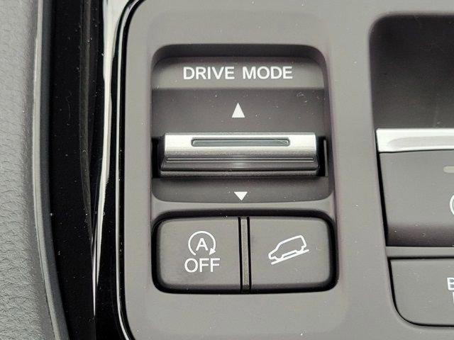 new 2025 Honda Pilot car, priced at $55,750