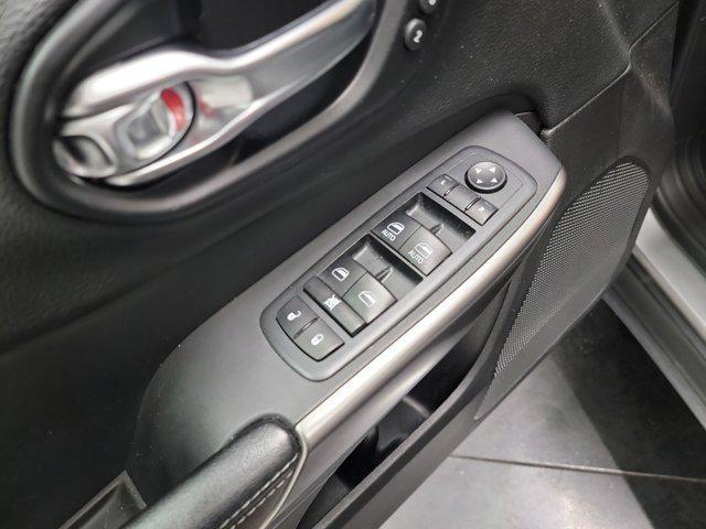 used 2021 Jeep Cherokee car, priced at $23,462