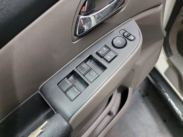 used 2015 Honda Odyssey car, priced at $6,652