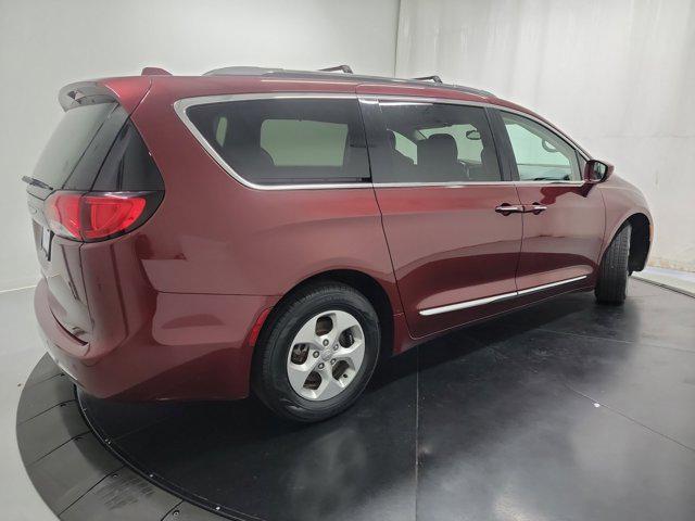 used 2017 Chrysler Pacifica car, priced at $12,774