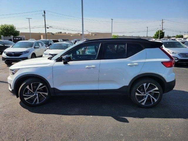 used 2021 Volvo XC40 car, priced at $30,846