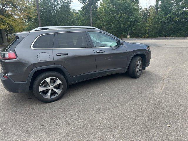 used 2019 Jeep Cherokee car, priced at $18,000