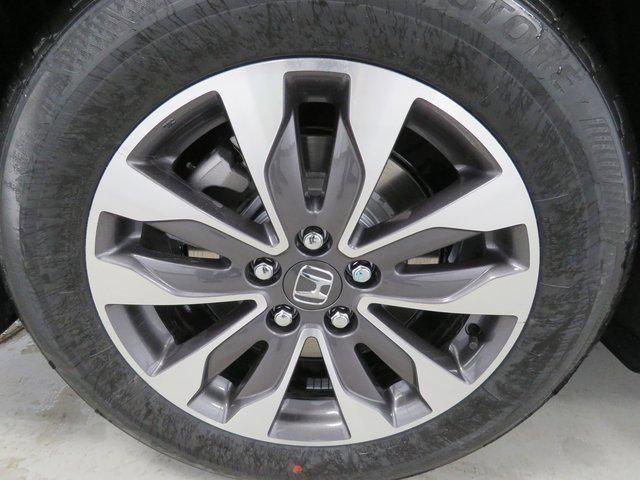 used 2024 Honda Odyssey car, priced at $40,416