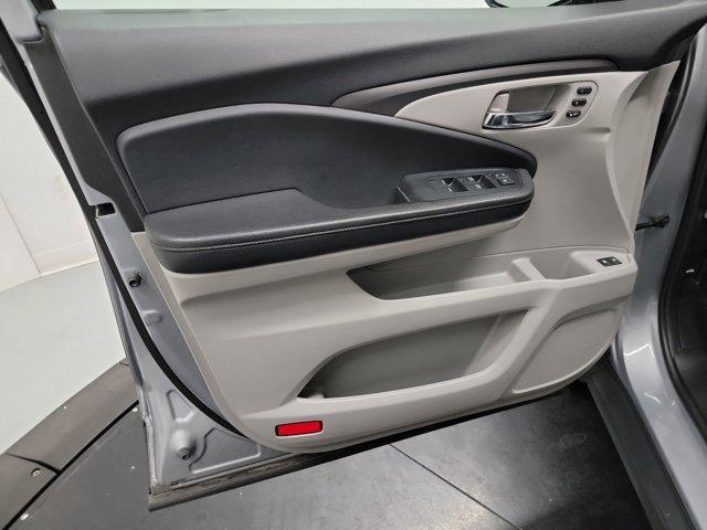 used 2020 Honda Pilot car, priced at $23,235