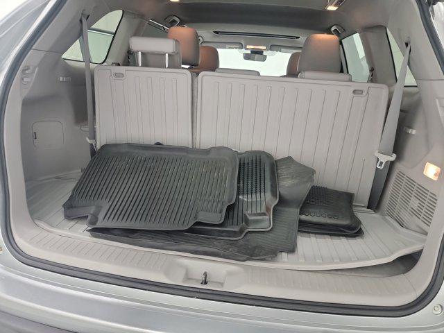 used 2018 Toyota Highlander car, priced at $22,956