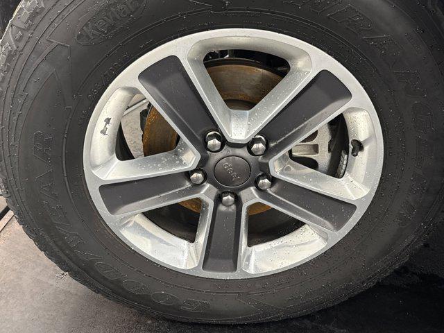 used 2021 Jeep Wrangler Unlimited car, priced at $28,586