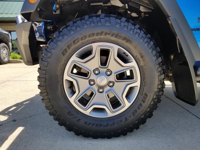 used 2015 Jeep Wrangler car, priced at $18,885