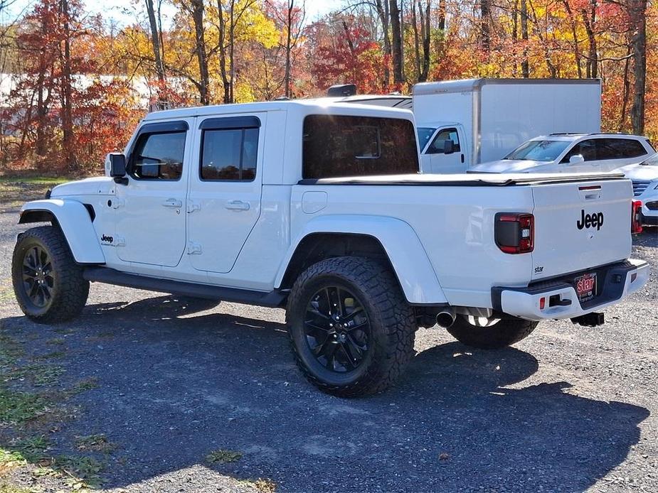 used 2022 Jeep Gladiator car, priced at $40,995