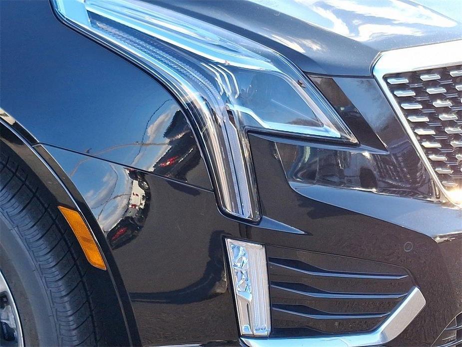 used 2021 Cadillac XT5 car, priced at $33,995