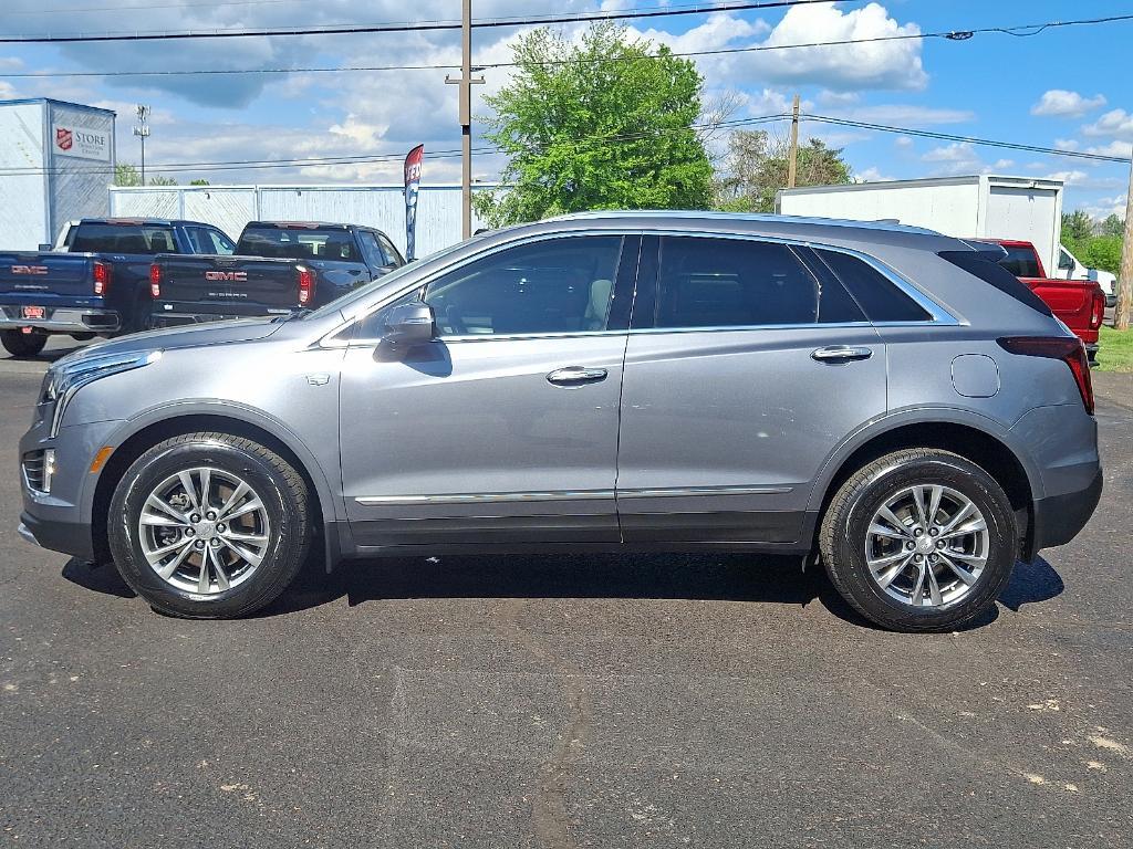 used 2021 Cadillac XT5 car, priced at $32,995