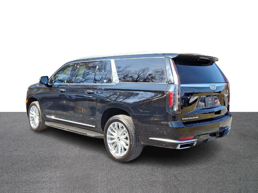 used 2024 Cadillac Escalade ESV car, priced at $88,995