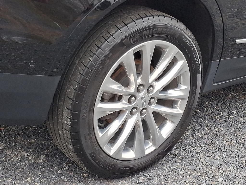 used 2019 Cadillac XT5 car, priced at $25,962
