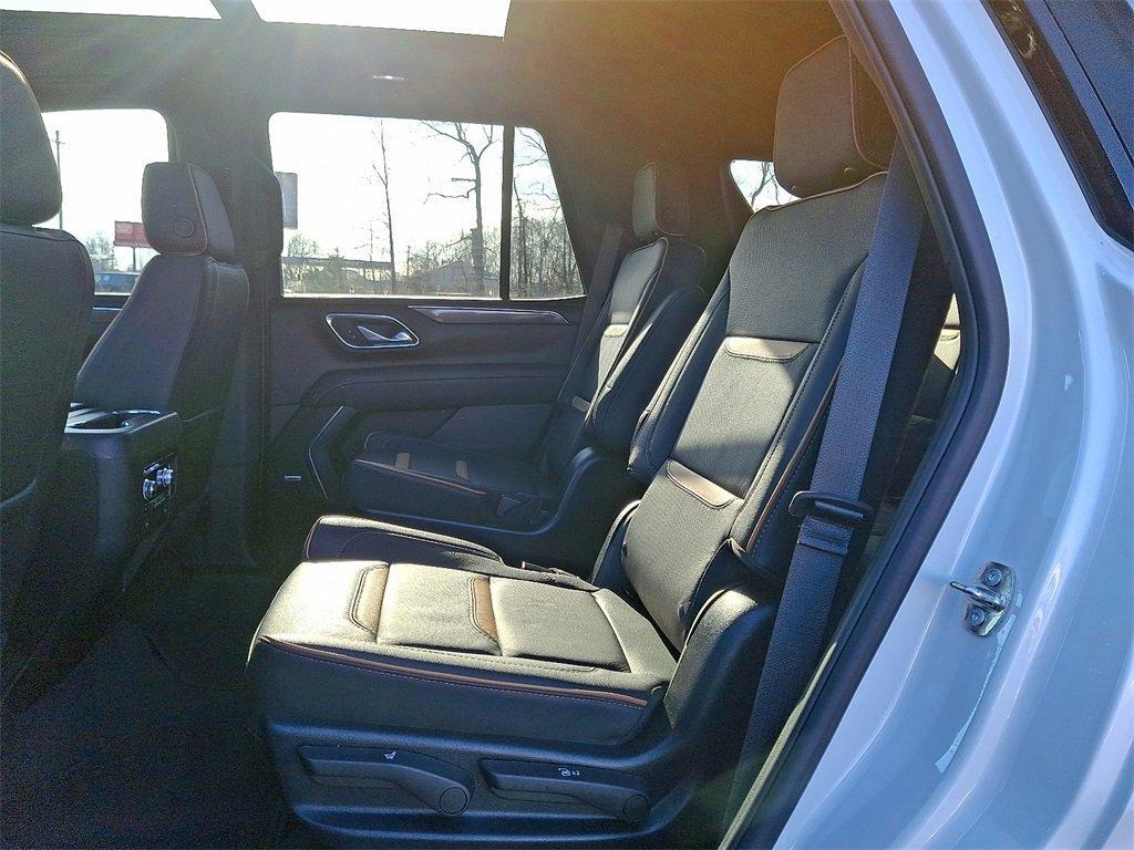 used 2023 GMC Yukon car, priced at $60,999