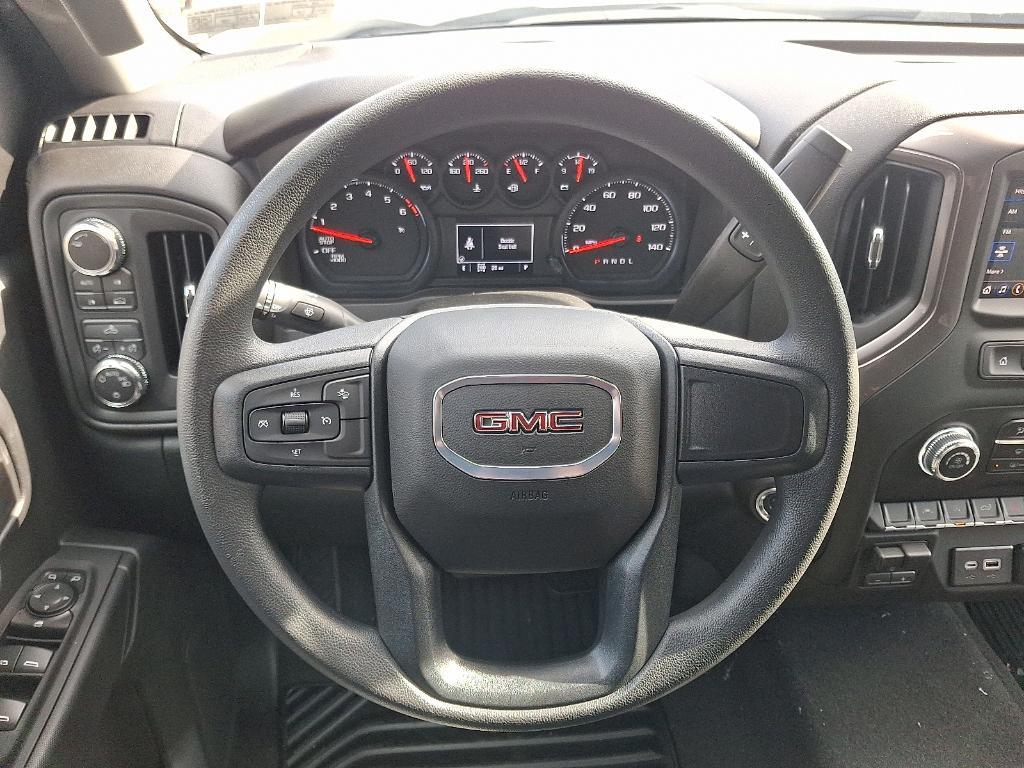 new 2025 GMC Sierra 1500 car, priced at $45,070