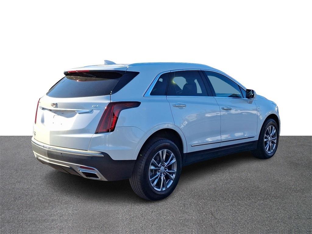 used 2021 Cadillac XT5 car, priced at $33,995