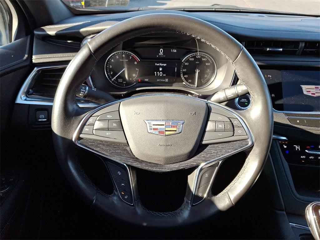 used 2021 Cadillac XT5 car, priced at $33,995