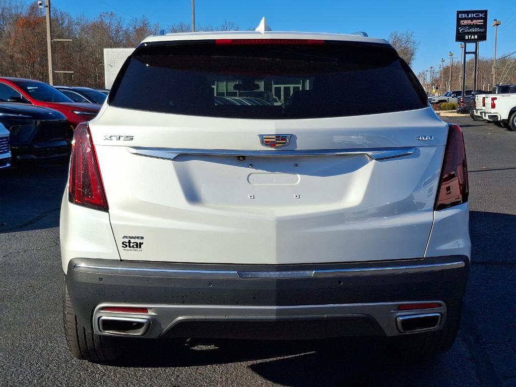 used 2021 Cadillac XT5 car, priced at $33,695