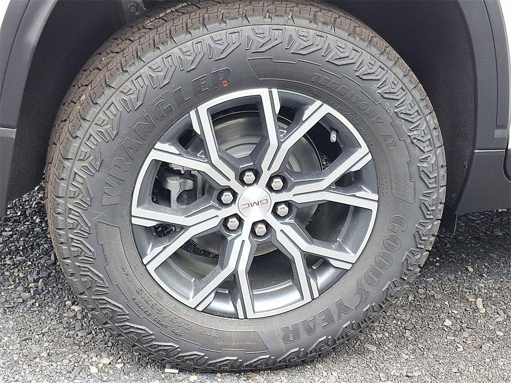 new 2025 GMC Acadia car, priced at $51,960