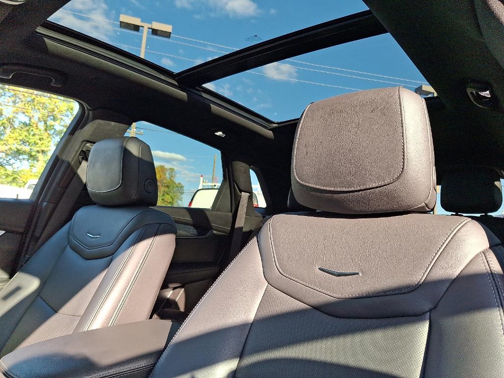 used 2025 Cadillac XT5 car, priced at $45,995