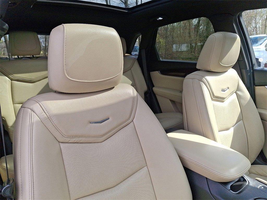 used 2018 Cadillac XT5 car, priced at $15,824