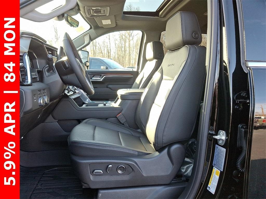 new 2025 GMC Sierra 3500 car, priced at $92,245