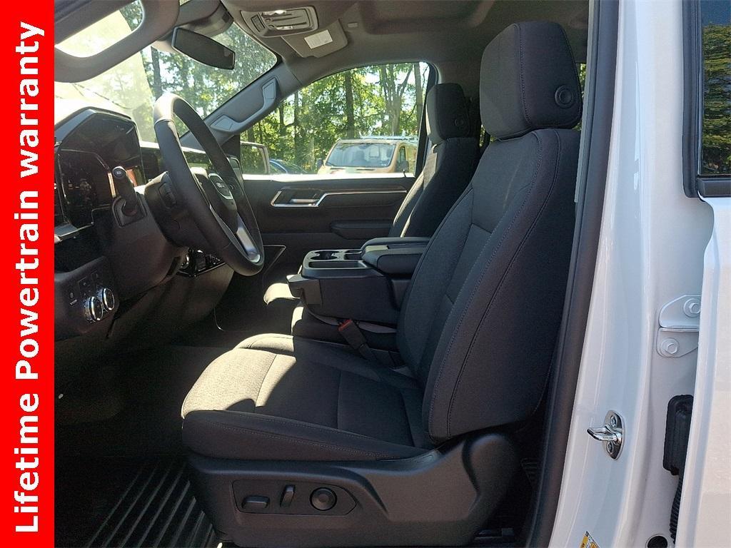 new 2026 GMC Sierra 1500 car, priced at $47,295