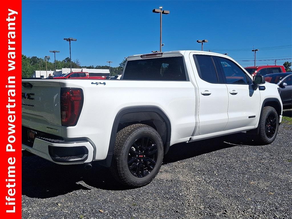 new 2026 GMC Sierra 1500 car, priced at $47,295
