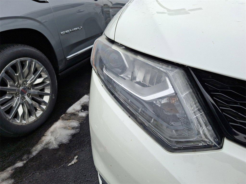 used 2015 Nissan Rogue car, priced at $14,995