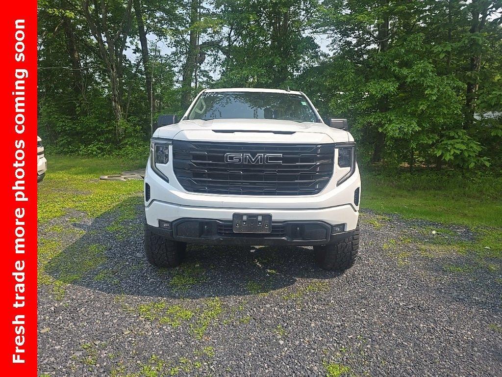 used 2022 GMC Sierra 1500 car, priced at $43,995