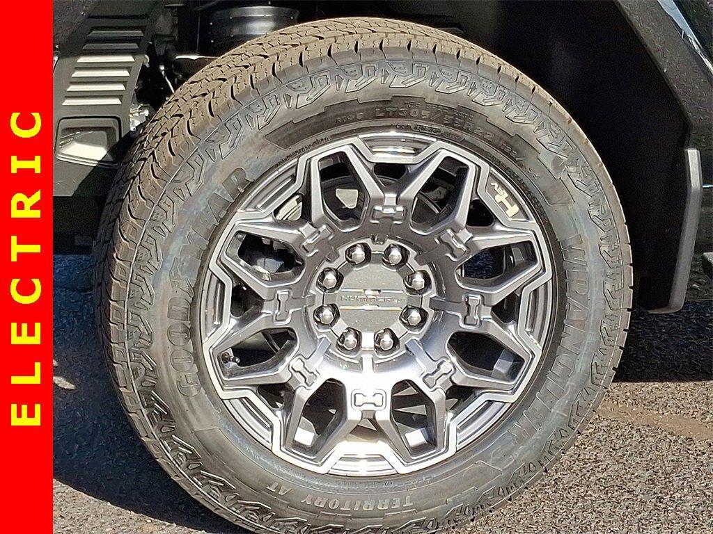 new 2025 GMC HUMMER EV Pickup car, priced at $102,130