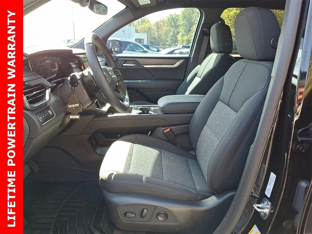 used 2025 GMC Acadia car, priced at $42,193