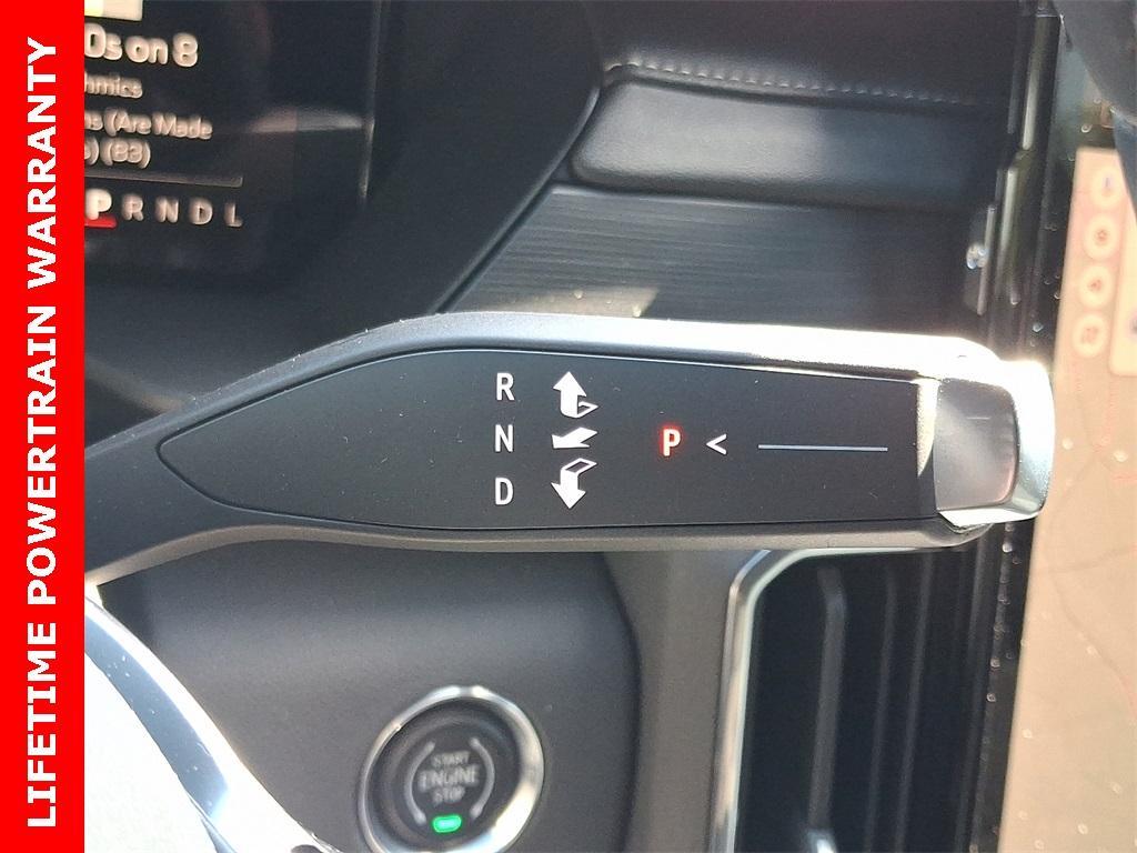 used 2025 GMC Acadia car, priced at $42,193