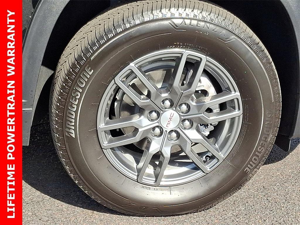 used 2025 GMC Acadia car, priced at $42,193