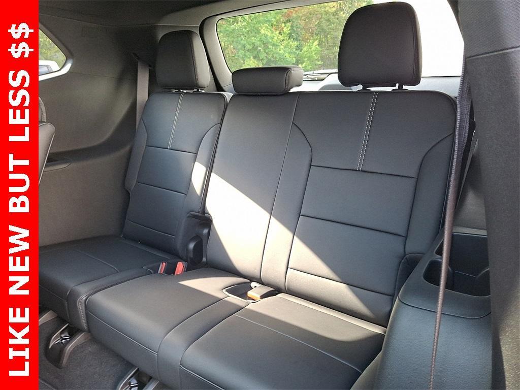 used 2025 GMC Acadia car, priced at $47,327