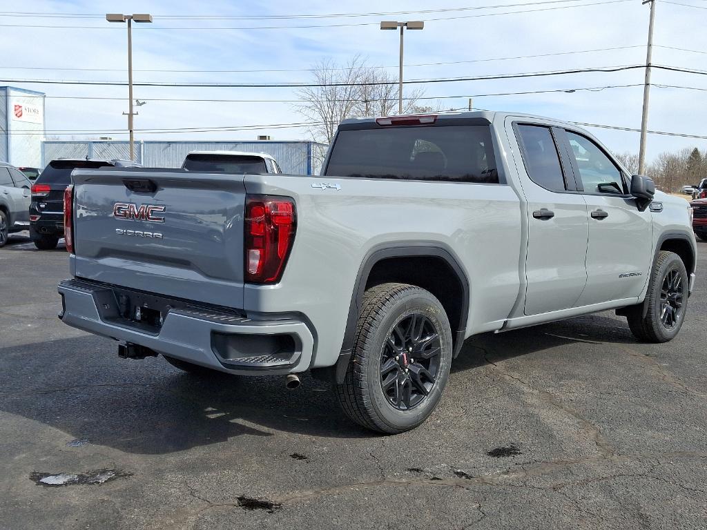 new 2025 GMC Sierra 1500 car, priced at $45,350