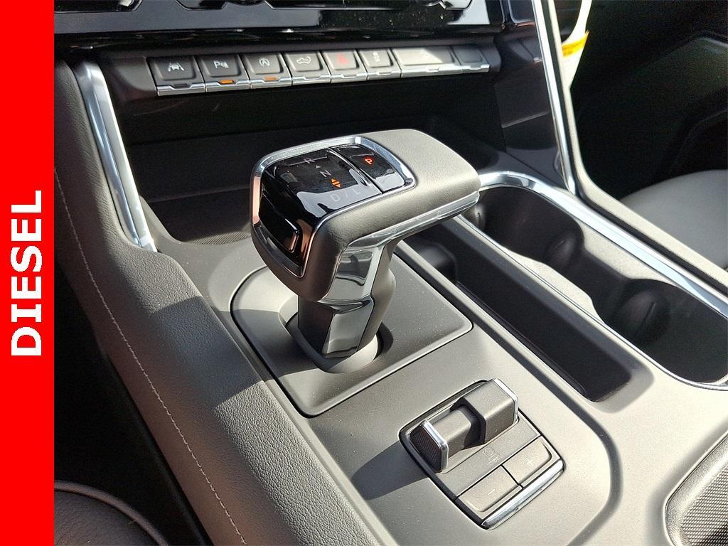 new 2025 GMC Sierra 1500 car, priced at $66,800
