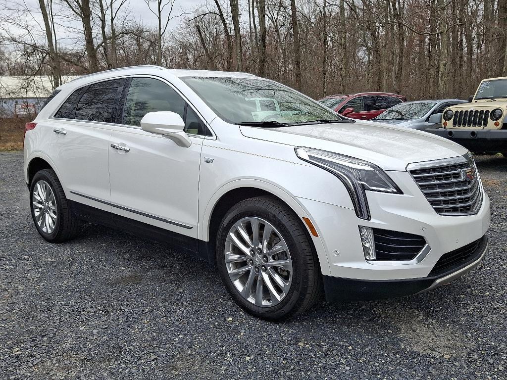 used 2019 Cadillac XT5 car, priced at $25,998