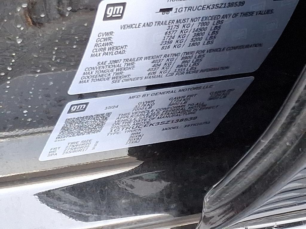 new 2025 GMC Sierra 1500 car, priced at $47,085