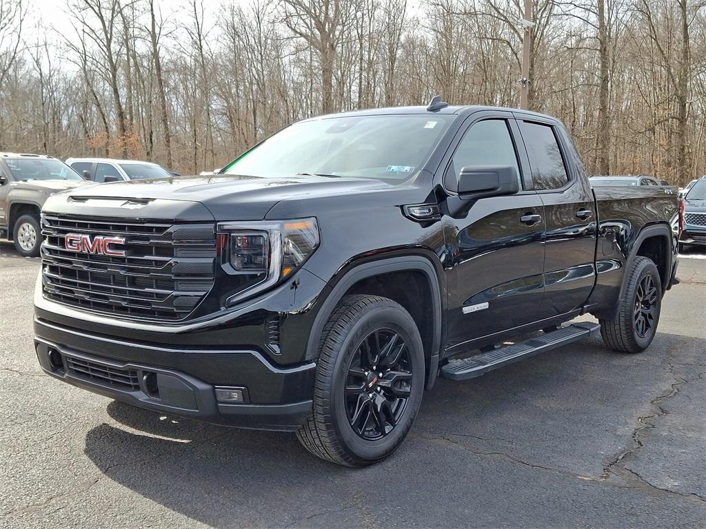 new 2025 GMC Sierra 1500 car, priced at $45,835