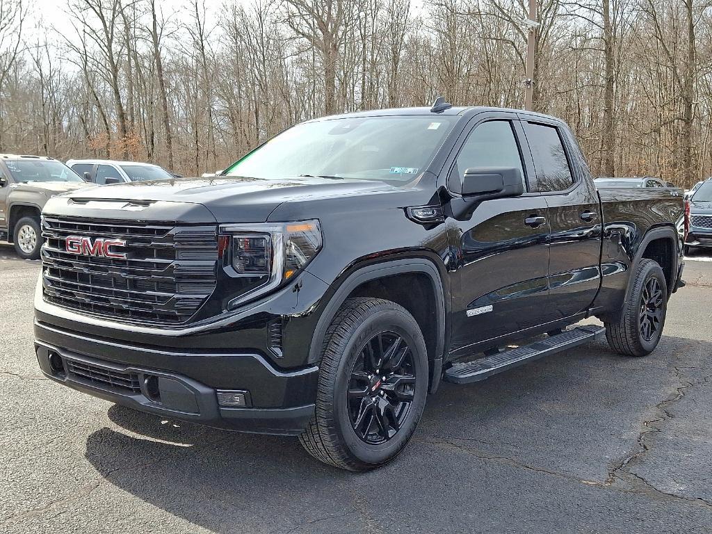 new 2025 GMC Sierra 1500 car, priced at $47,085