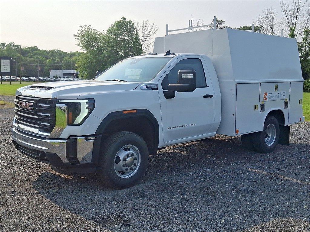 new 2025 GMC Sierra 3500 car, priced at $81,583
