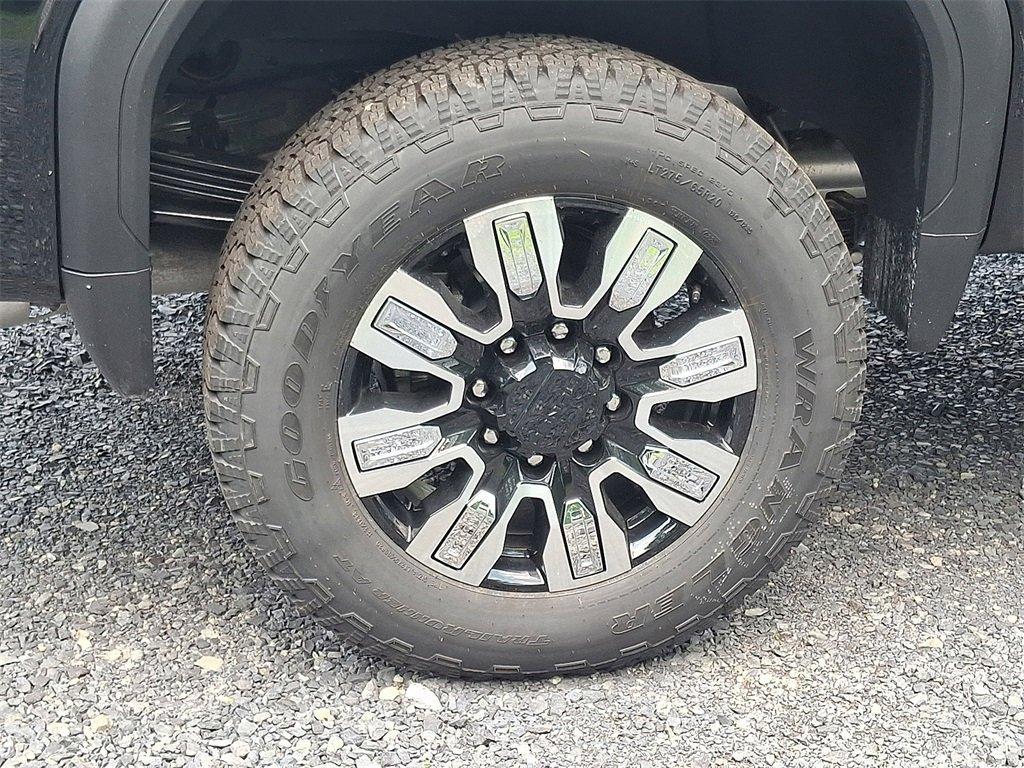 new 2025 GMC Sierra 2500 car, priced at $84,710
