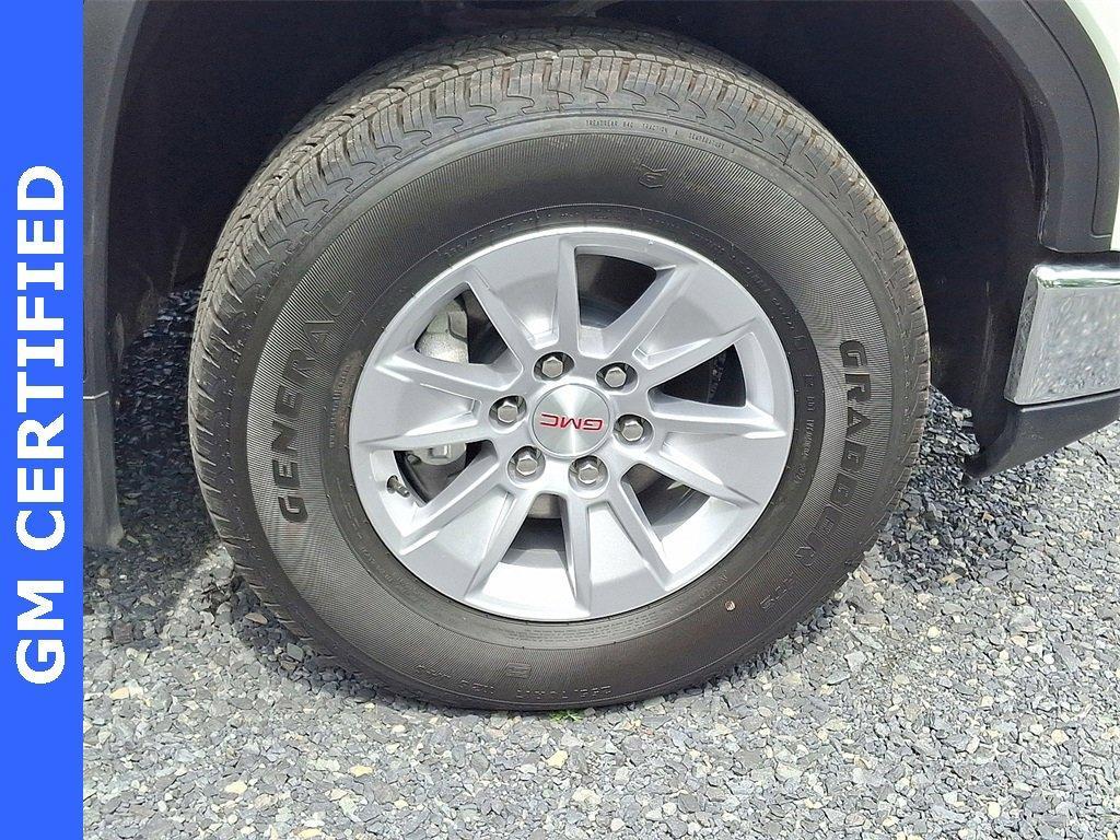 used 2025 GMC Sierra 1500 car, priced at $38,995