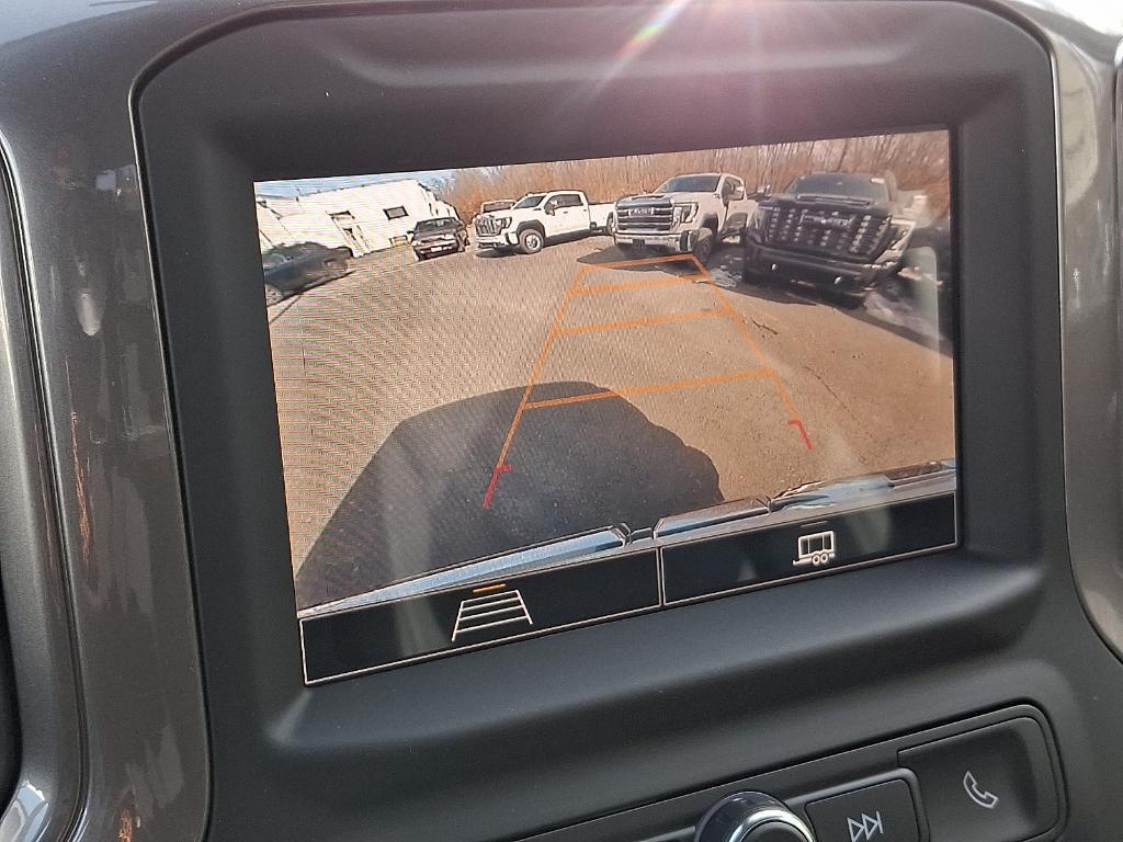new 2025 GMC Sierra 1500 car, priced at $38,025