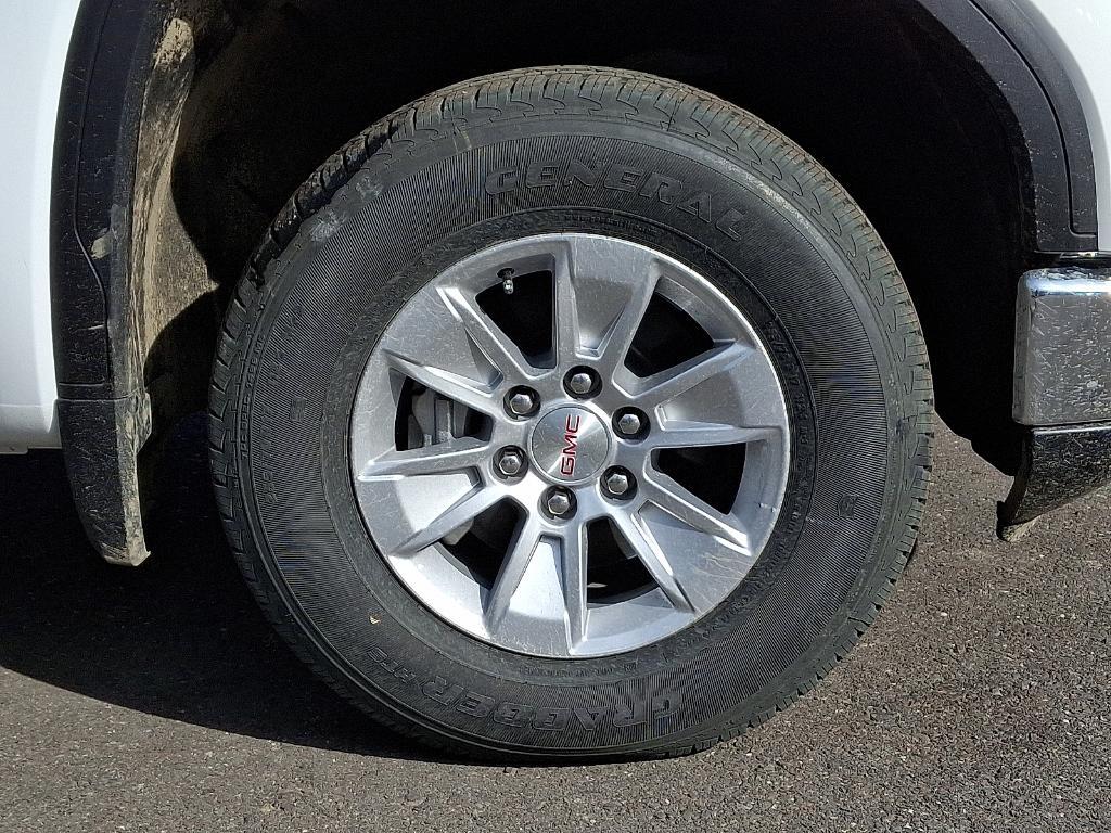 new 2025 GMC Sierra 1500 car, priced at $38,025