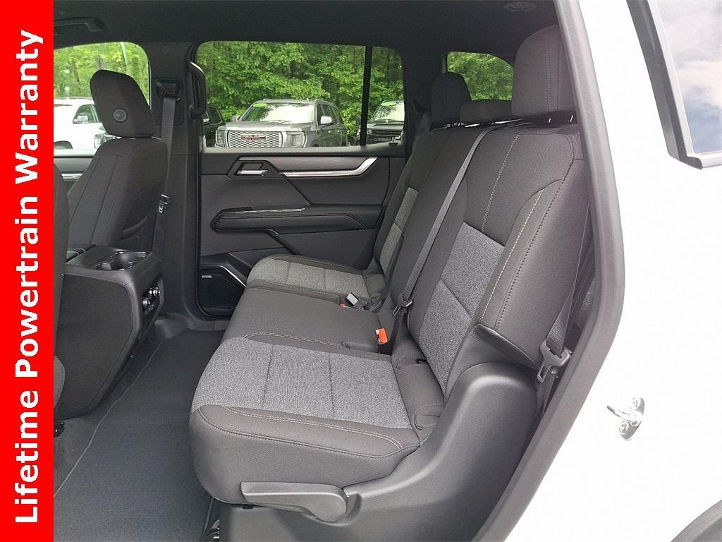 new 2025 GMC Acadia car, priced at $43,035